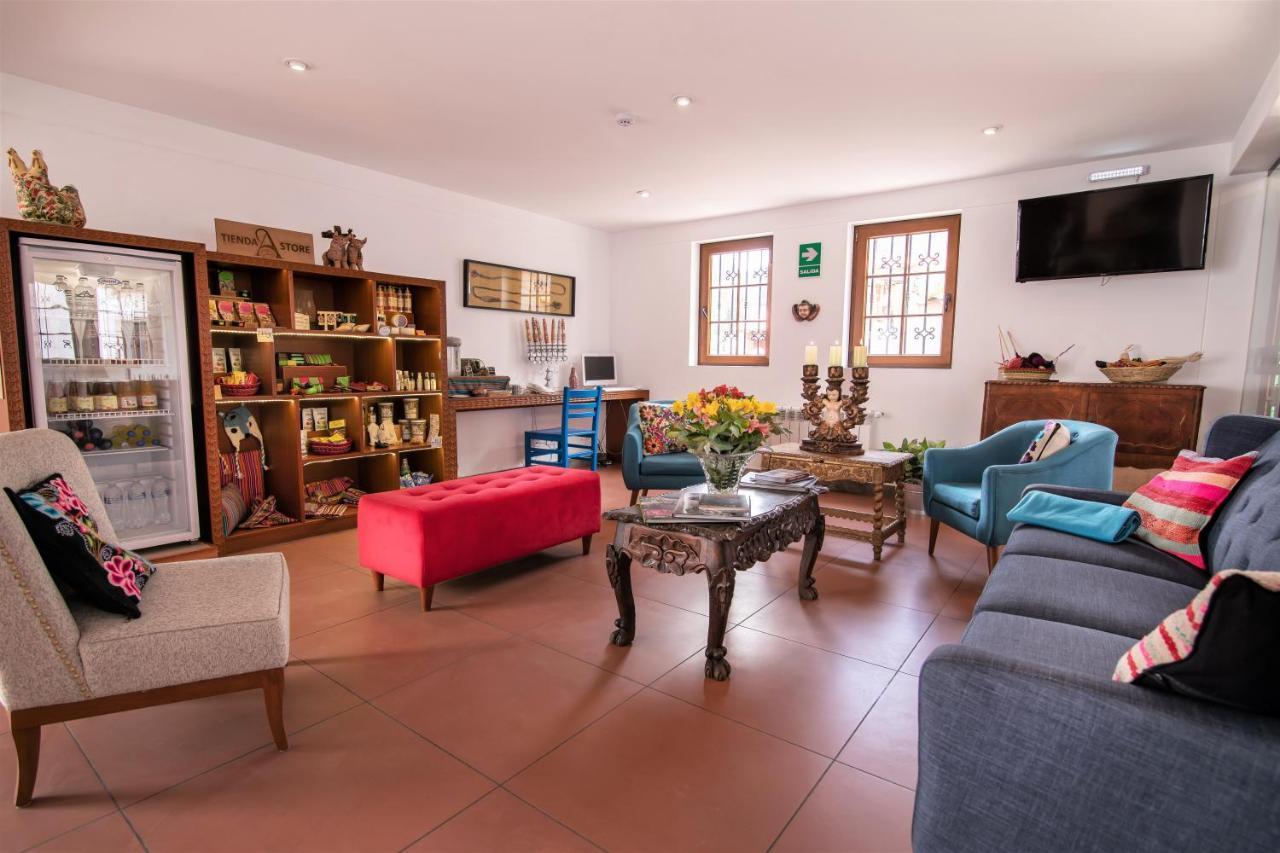 Atoq San Blas Hotel